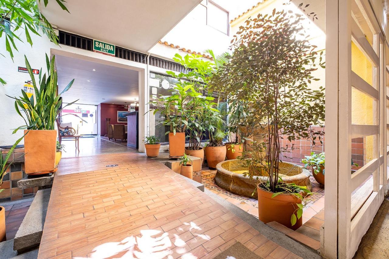 Ayenda 1502 Principe Hotel บูการามังกา ภายนอก รูปภาพ