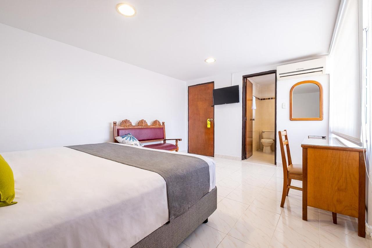 Ayenda 1502 Principe Hotel บูการามังกา ภายนอก รูปภาพ