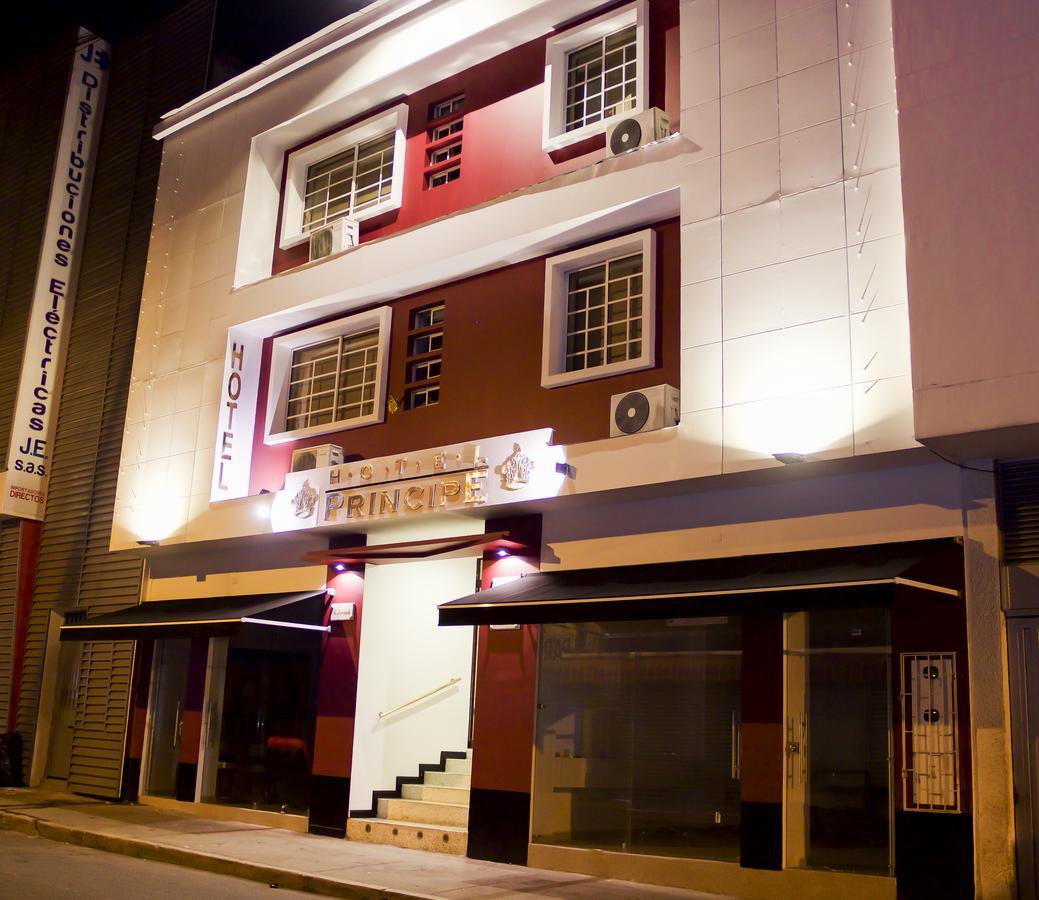 Ayenda 1502 Principe Hotel บูการามังกา ภายนอก รูปภาพ